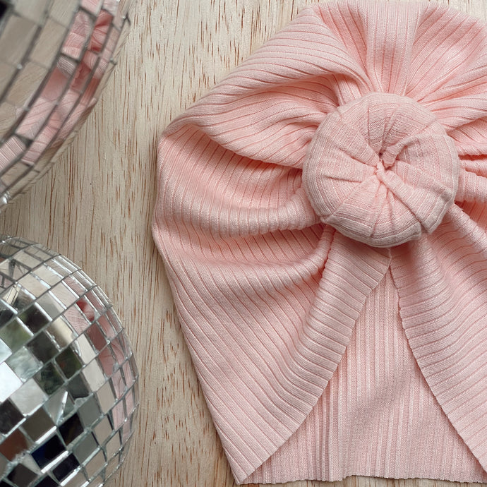 Pink ribbed Ava knot