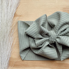 Load image into Gallery viewer, Sage ribbed Bobbie knot